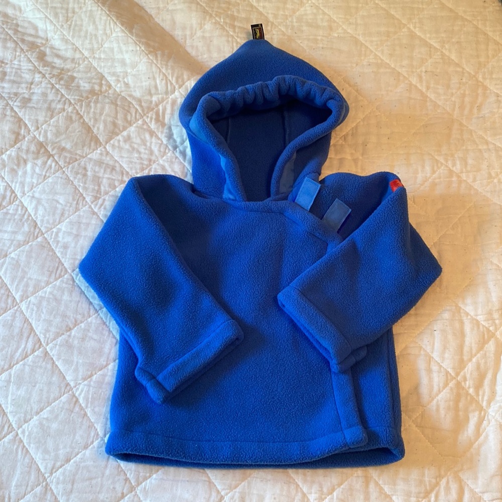 💙 NWOT Widgeon fleece jacket with hood
